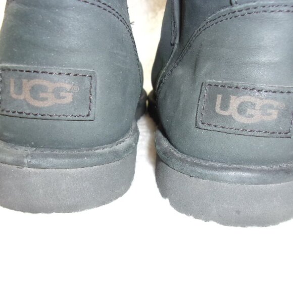 S-150 WOMENS UGG RELLA SHORT BLACK BOOTS - Picture 9 of 13